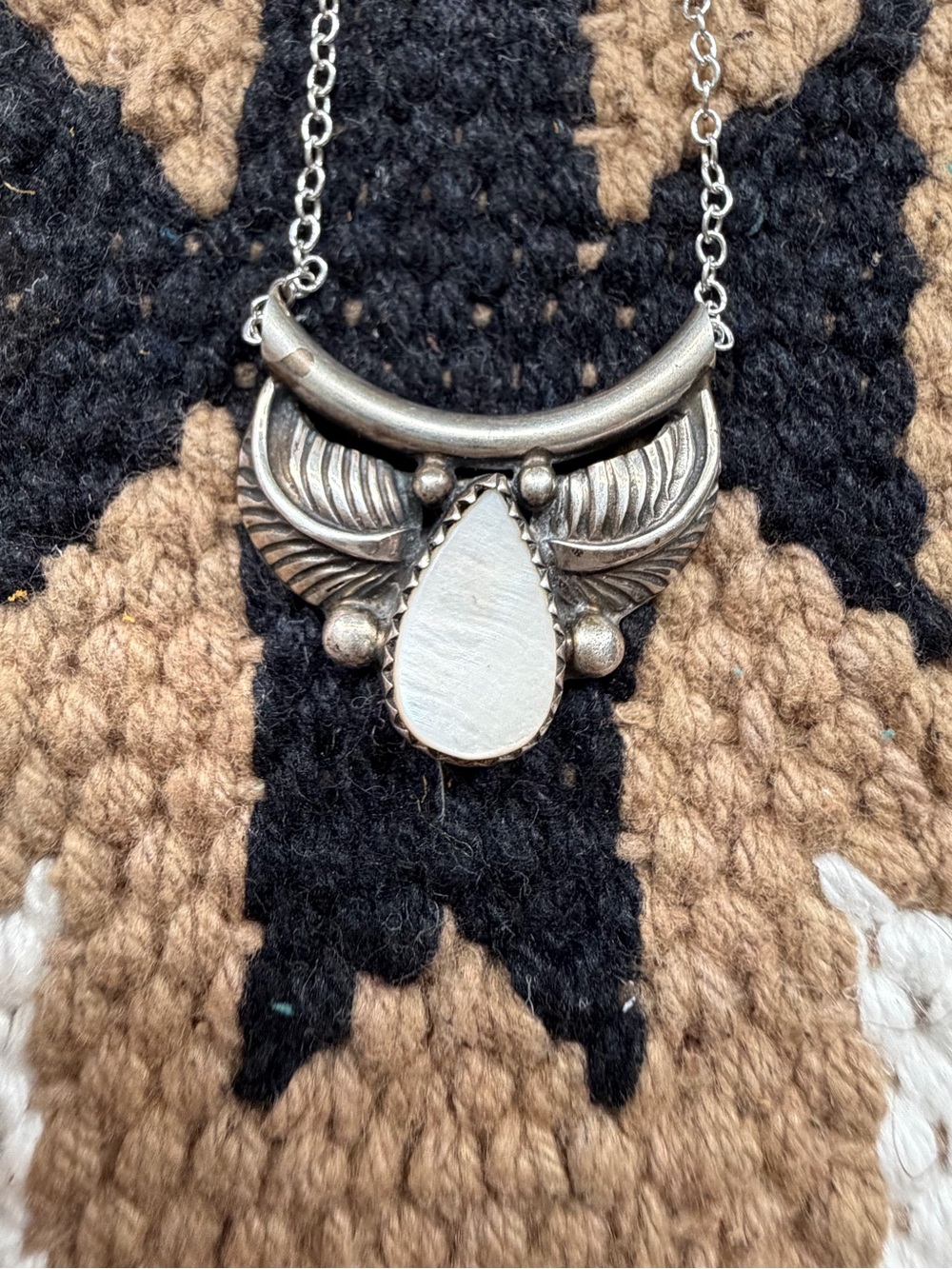 Mother of pearl native necklace